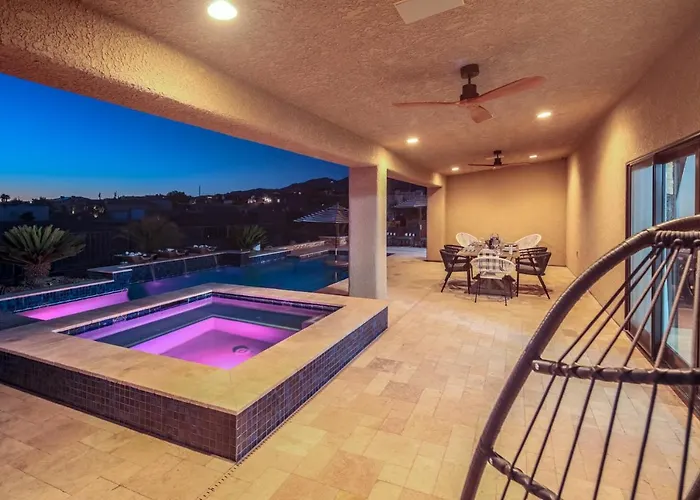 Views! Luxury W/ Pool, & Fire Pit! Lake Havasu City